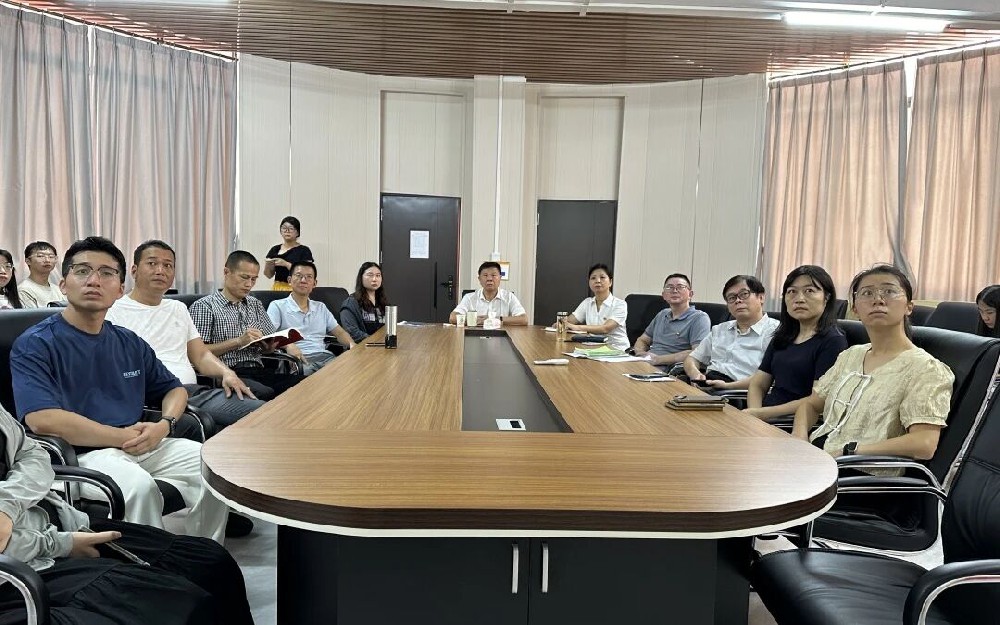 铭记历史守初心 砥砺奋进担使命——beat365中文版官网组织全体师生观看纪念中国人民抗日战争暨世界反法西斯战争胜利80周年大会
